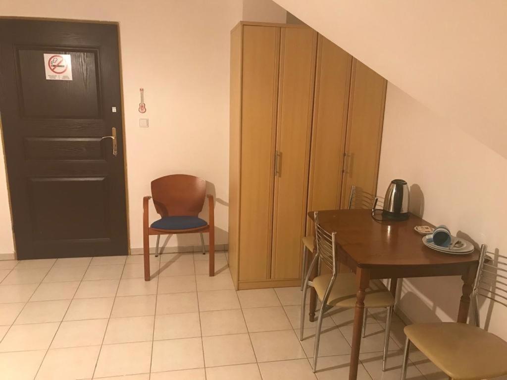 Monastyr Apartments Czestochowa Ngoại thất bức ảnh