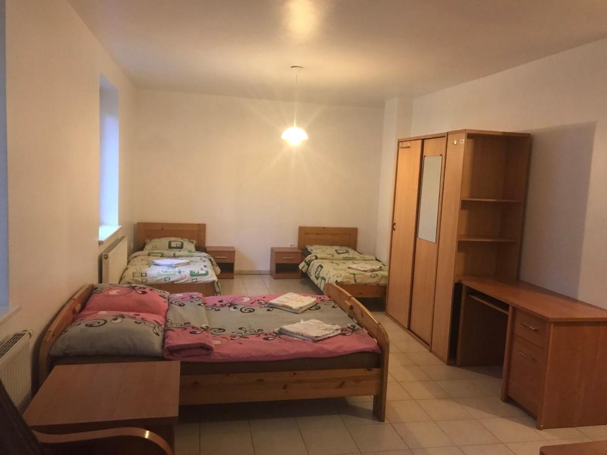 Monastyr Apartments Czestochowa Ngoại thất bức ảnh