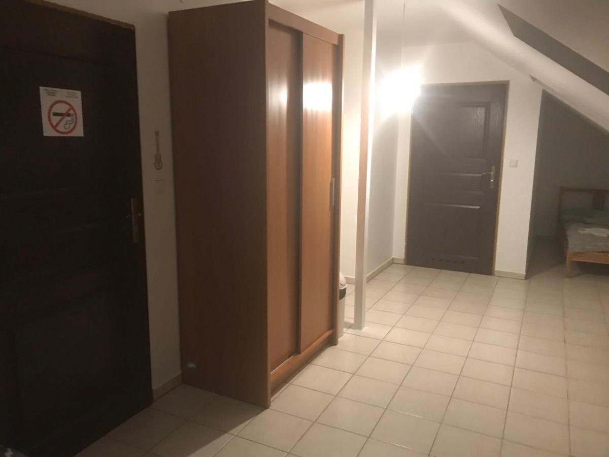Monastyr Apartments Czestochowa Ngoại thất bức ảnh
